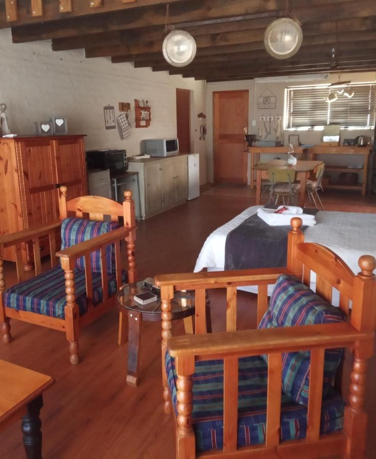 Appartamento Pureplaas Self Catering Volmoed Oudtshoorn Klein Karoo Esterno foto
