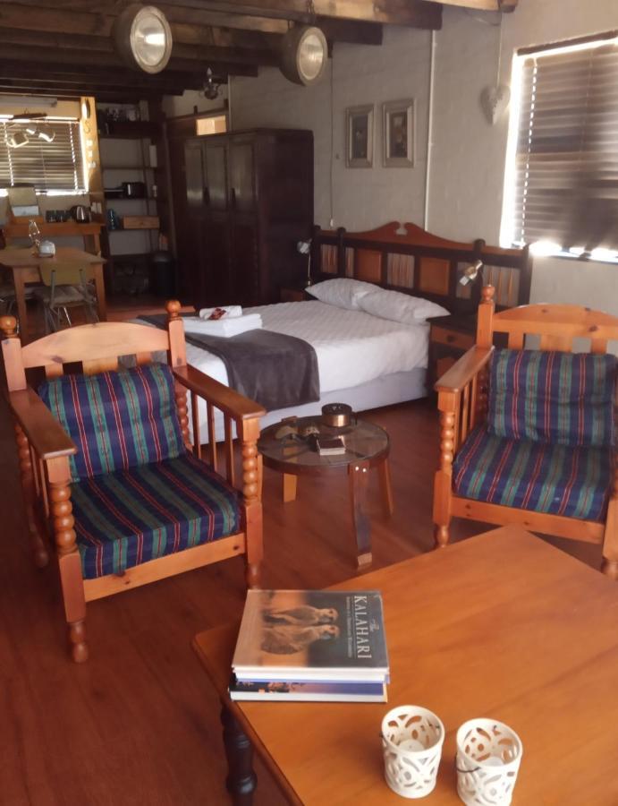 Appartamento Pureplaas Self Catering Volmoed Oudtshoorn Klein Karoo Esterno foto